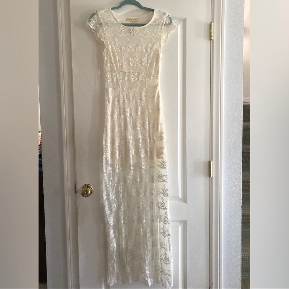 Cream Lace Maxi Dress